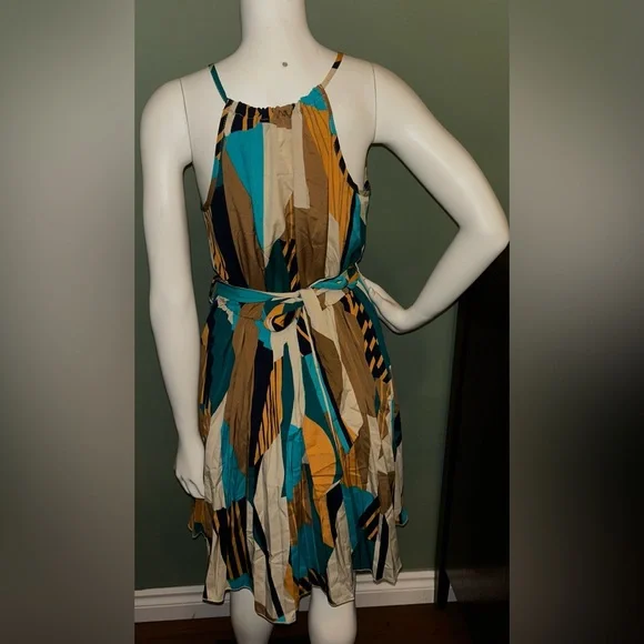 Multicolor Geometric Print Dress - Picture 3 of 3